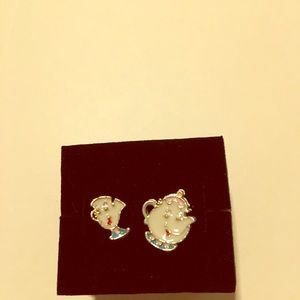 Disney chip and Mrs Potts